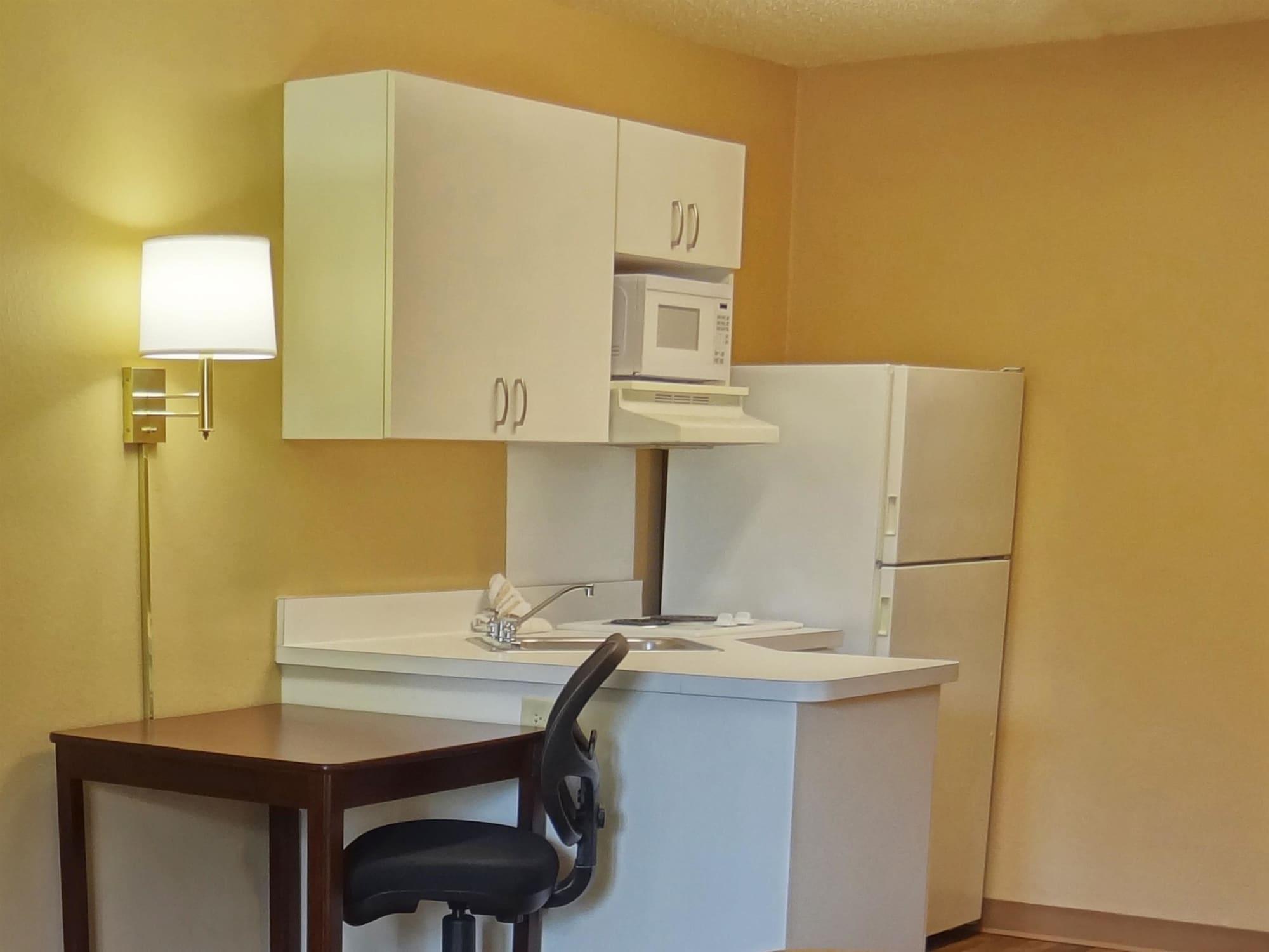 Extended Stay America Select Suites - Columbia - Ft Jackson Eksteriør billede