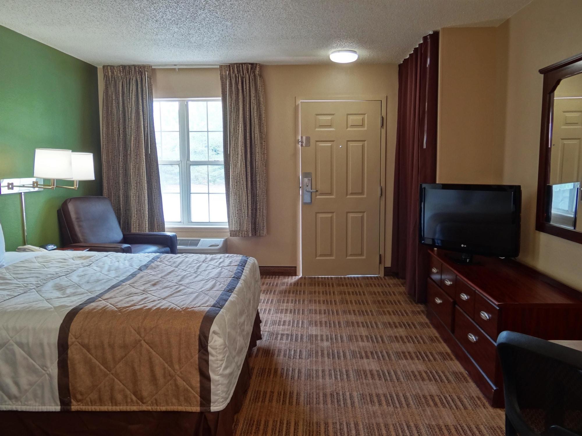 Extended Stay America Select Suites - Columbia - Ft Jackson Eksteriør billede
