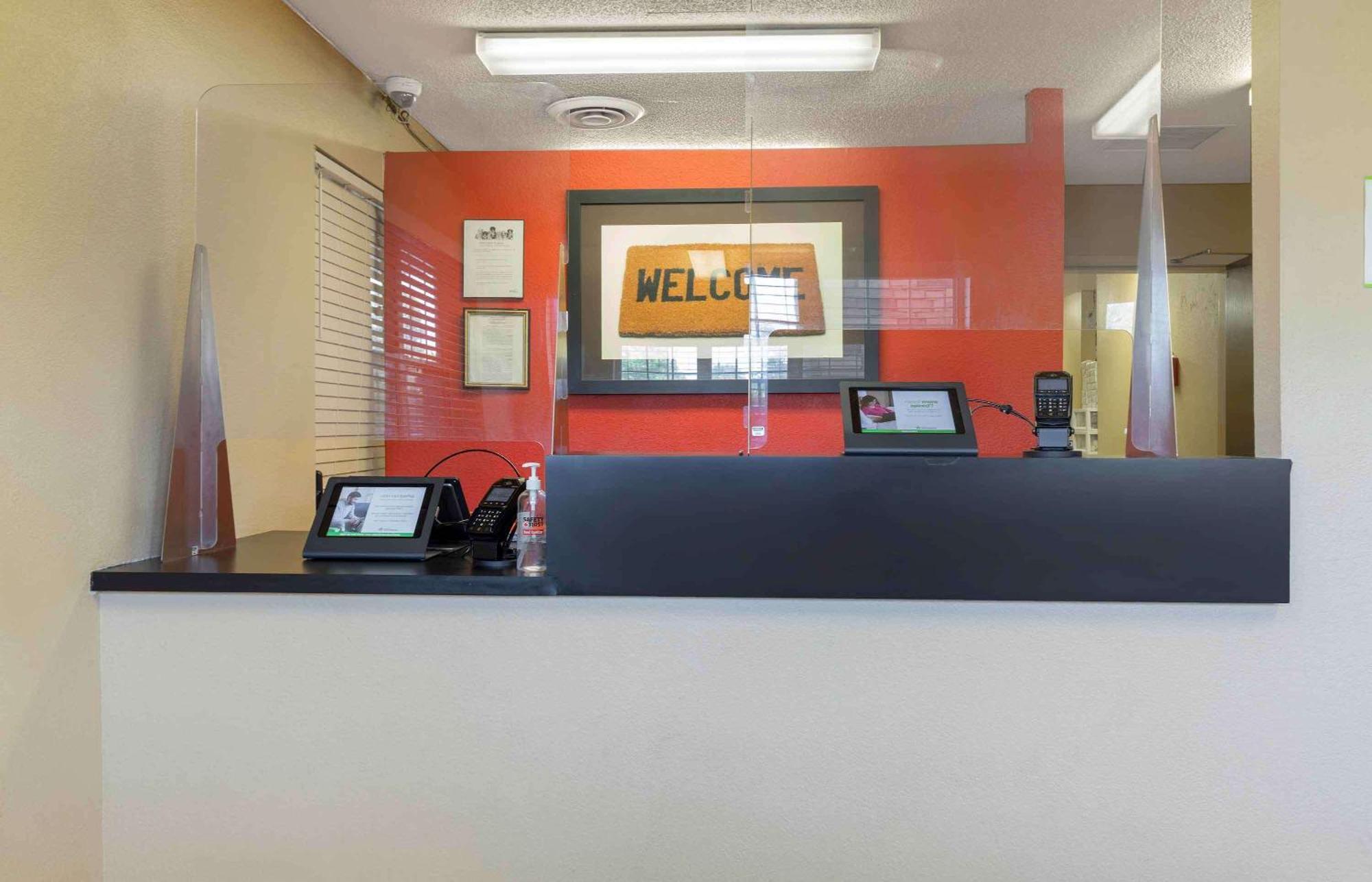 Extended Stay America Select Suites - Columbia - Ft Jackson Eksteriør billede