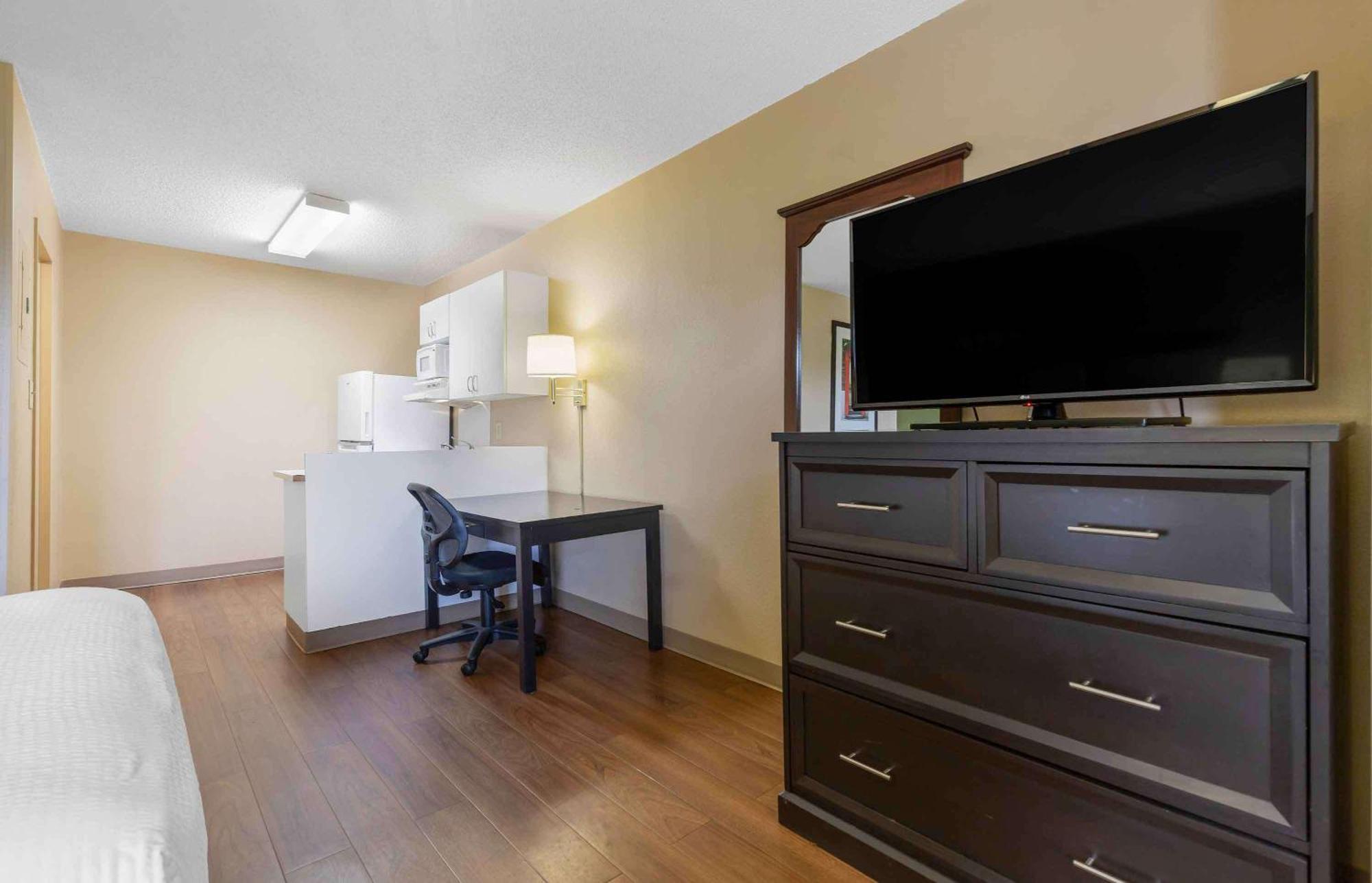 Extended Stay America Select Suites - Columbia - Ft Jackson Eksteriør billede