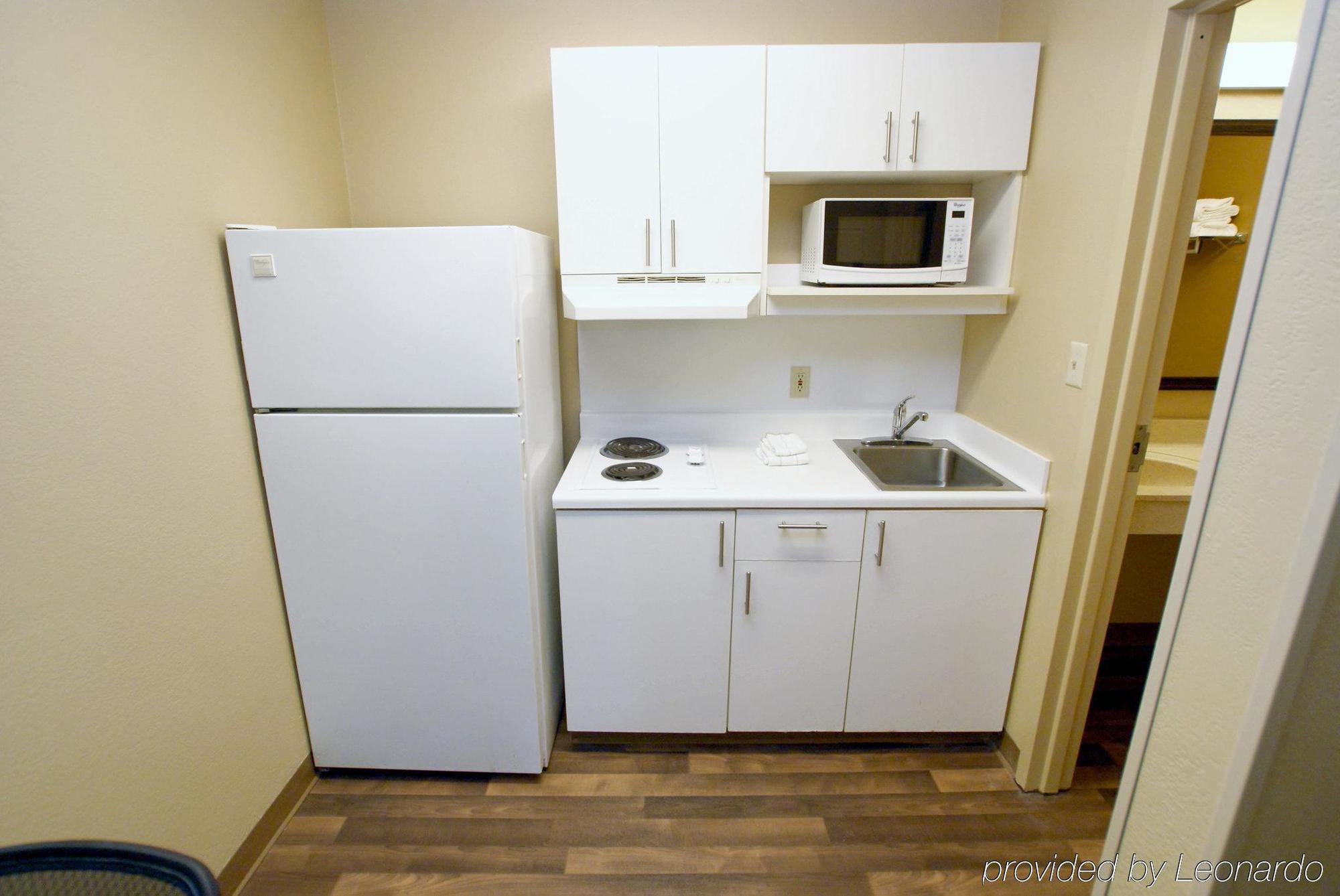 Extended Stay America Select Suites - Columbia - Ft Jackson Eksteriør billede