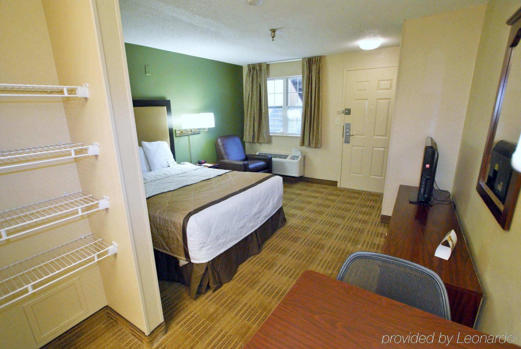 Extended Stay America Select Suites - Columbia - Ft Jackson Eksteriør billede